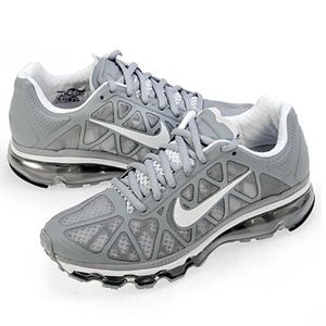 Grey Nike Air Max 2011 Fitsole 2